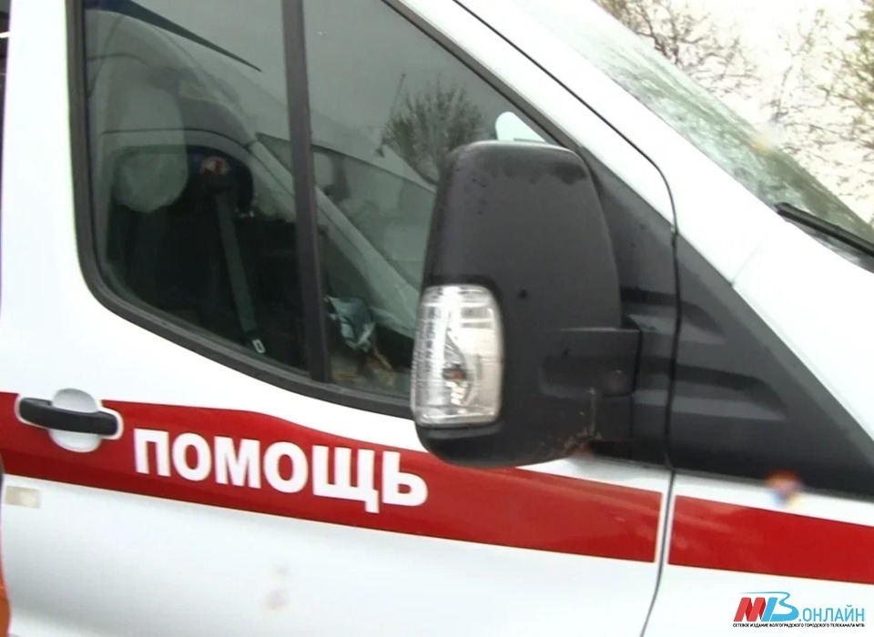 19 летний мотоциклист без прав сбил пенсионера в Волгоградской области